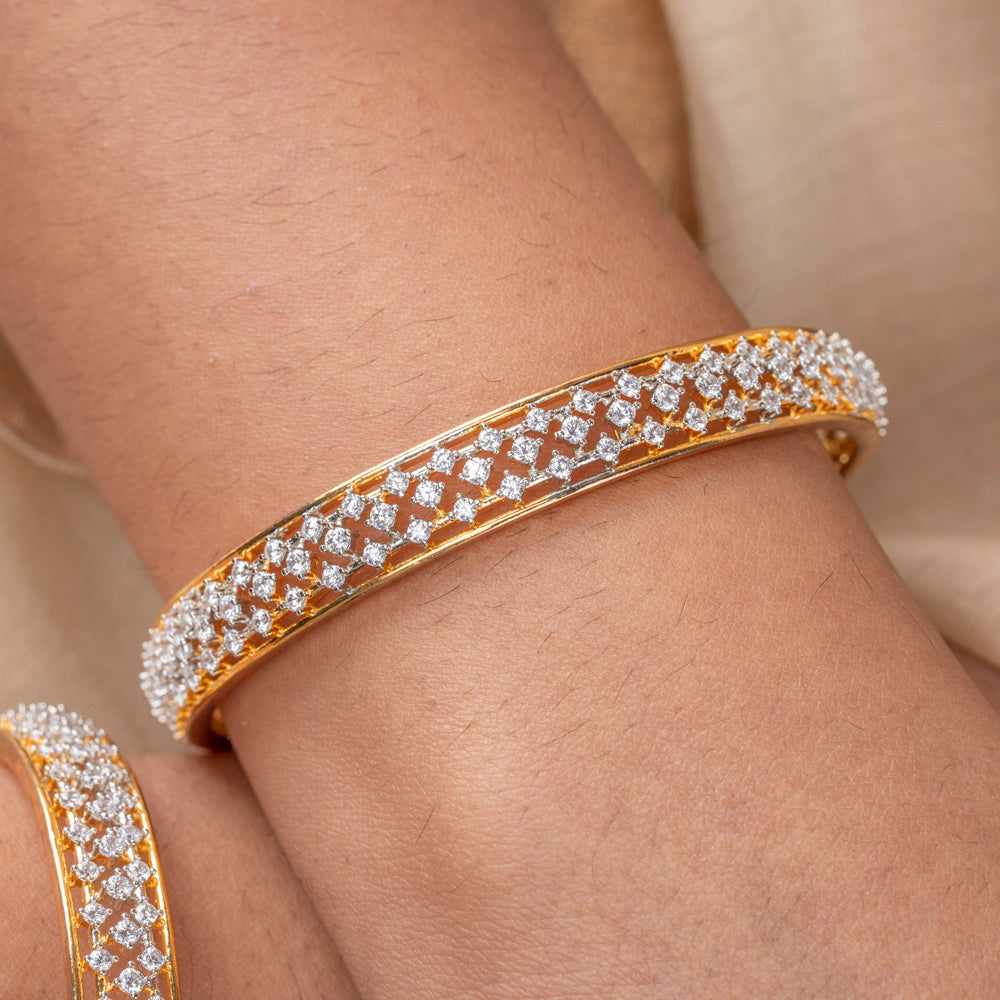 Virna Bangle