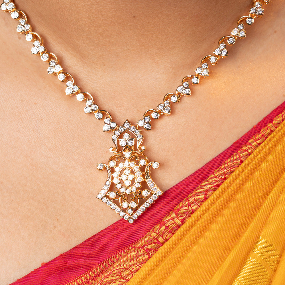 Tejitha Necklace