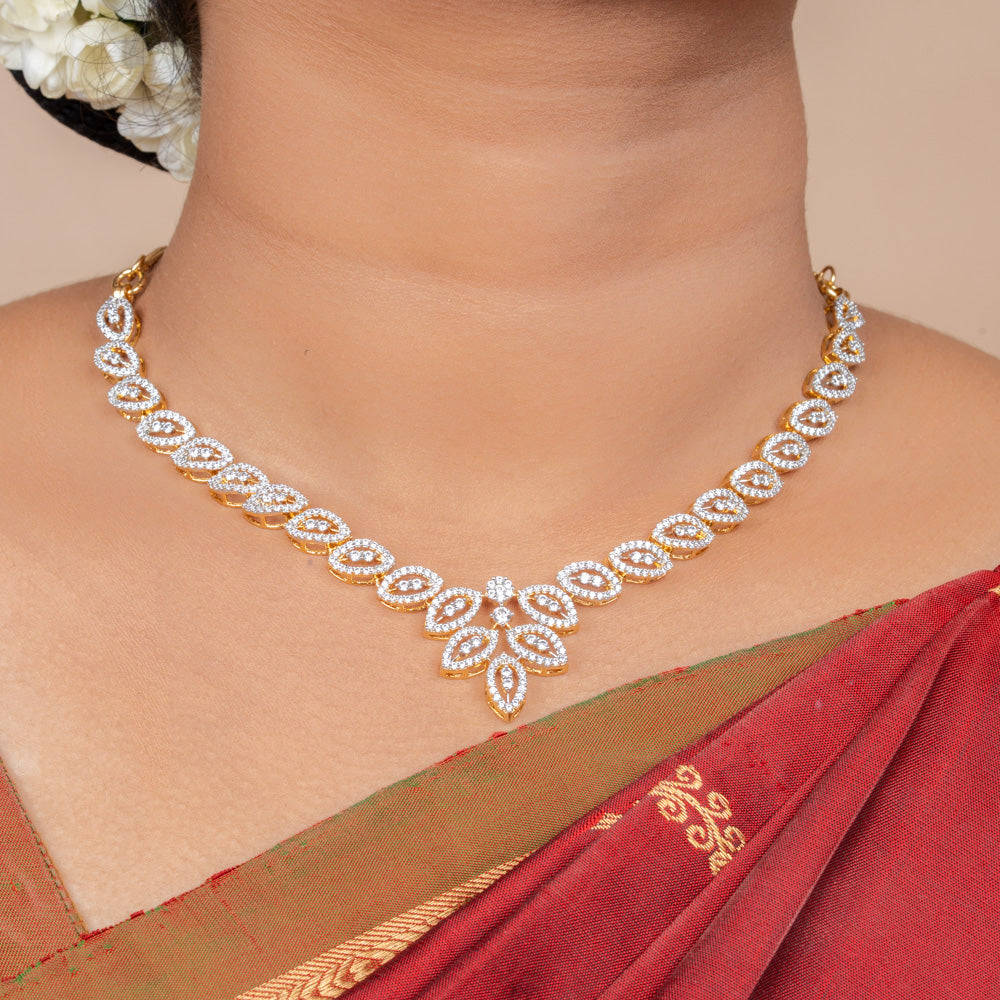 Lasika Necklace