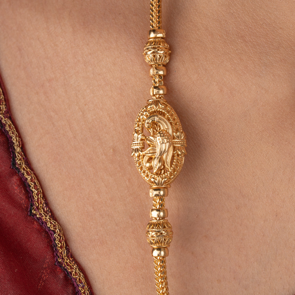 Amruta Mugappu Chain