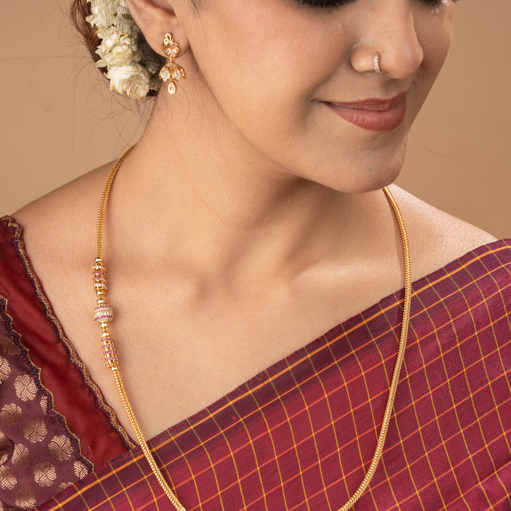 Taruna Mugappu Chain