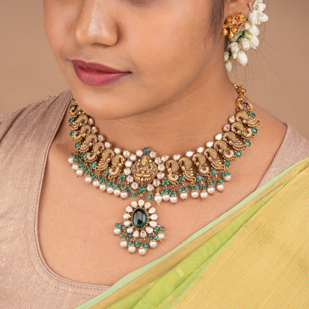 Darpya Necklace