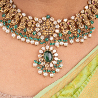 Darpya Necklace