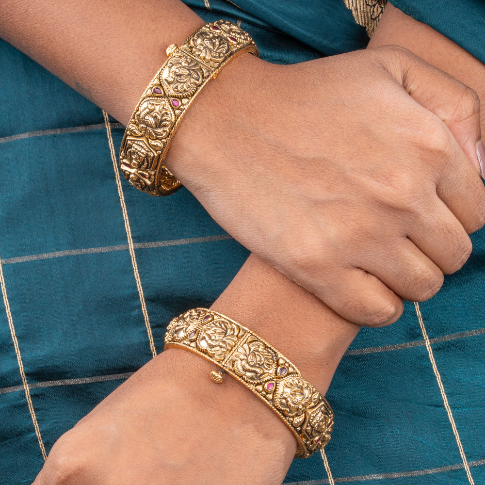 Shuchi Bangle