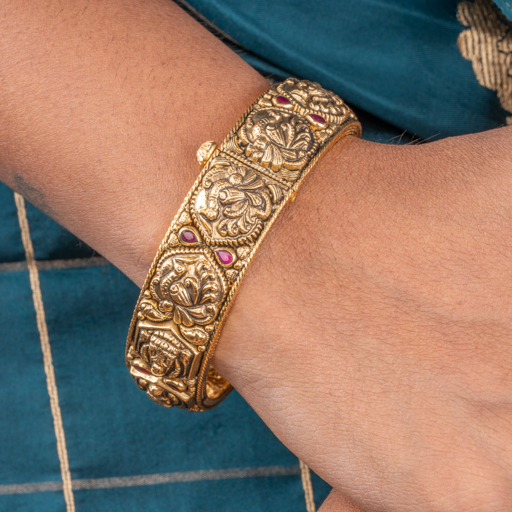 Shuchi Bangle