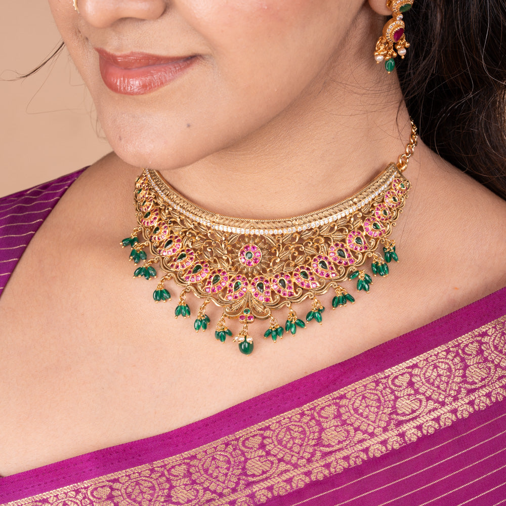 Nirva Choker
