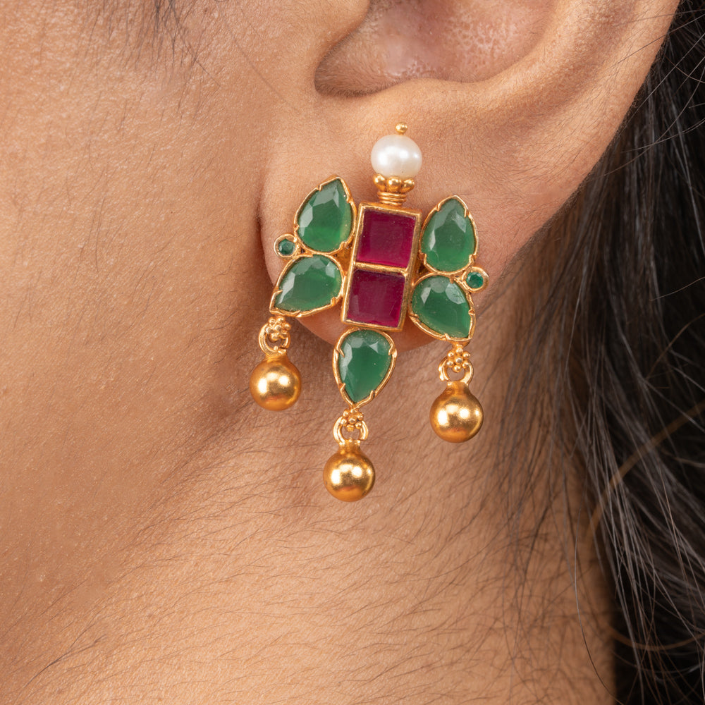 Lirva Earring