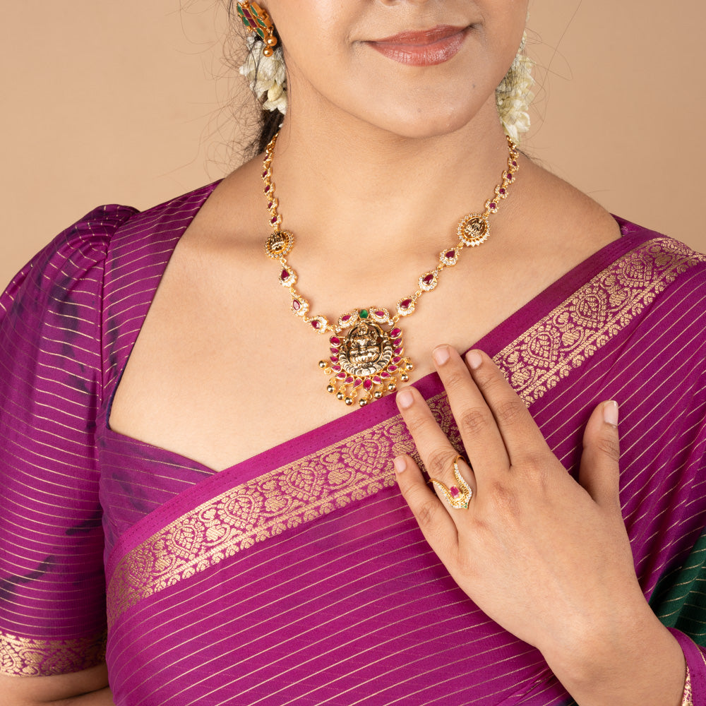 Harsa Necklace
