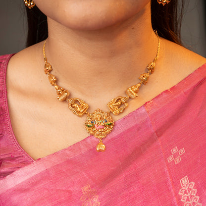 Mridu Necklace
