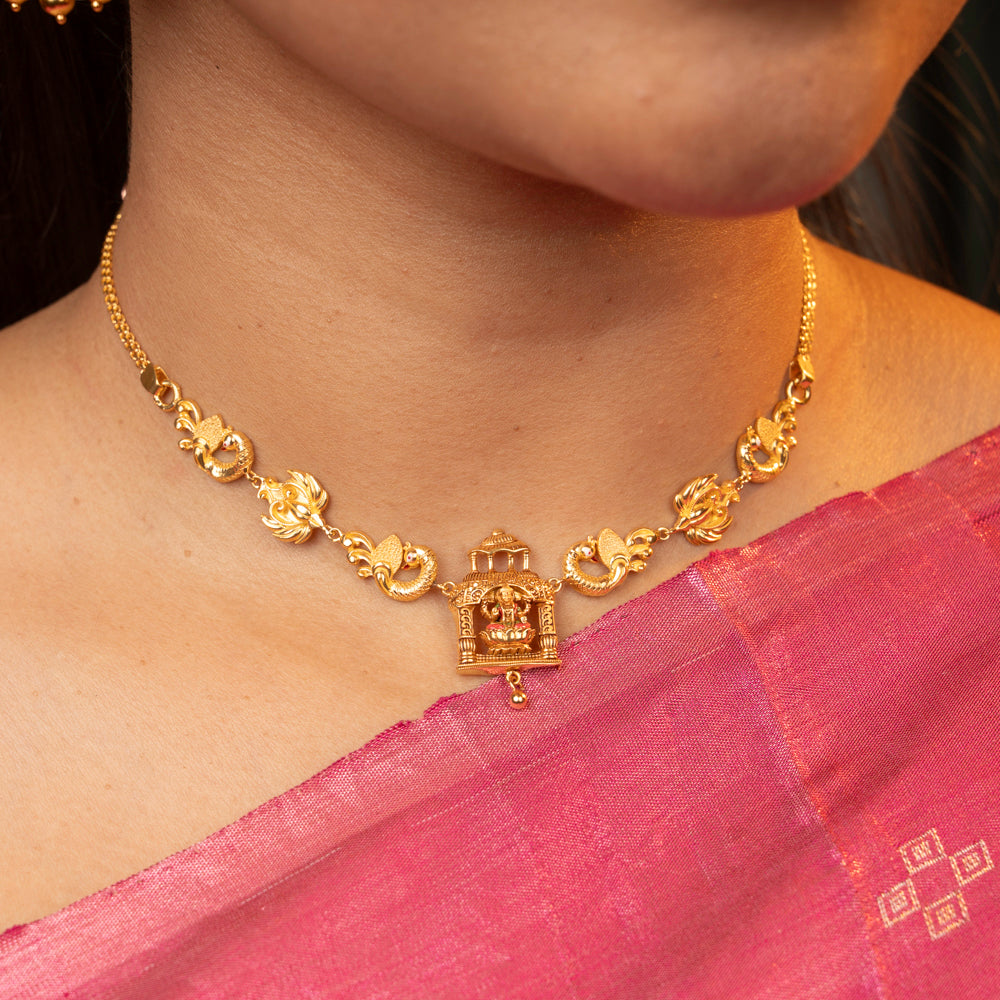 Saanvi Necklace