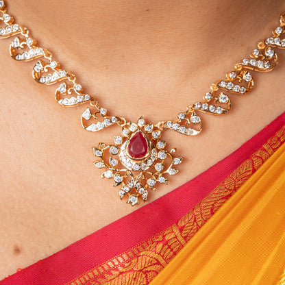 Tejitha Necklace Set