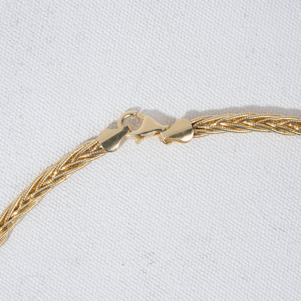 Soft Halo Chain