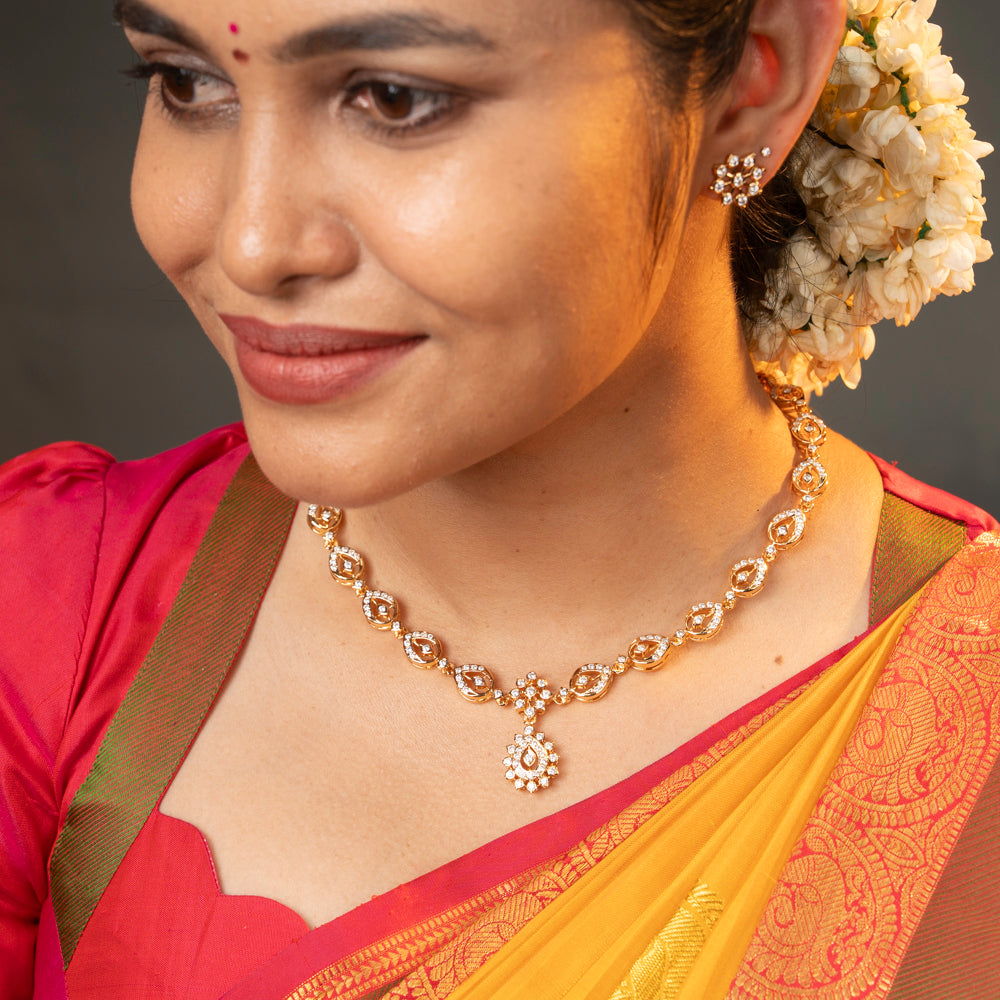 Tejitha Necklace