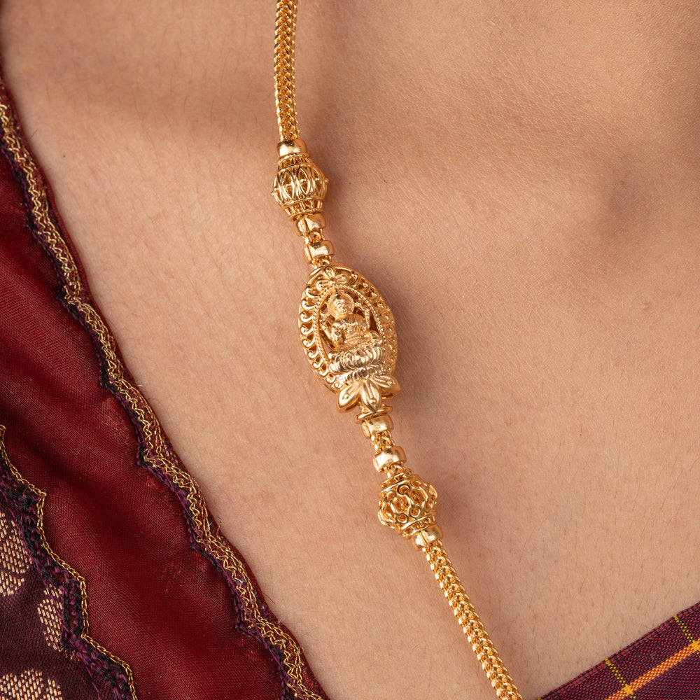 Rochani Mugappu Chain