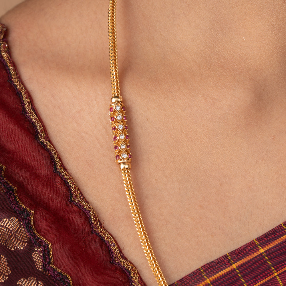 Aneka Mugappu Chain