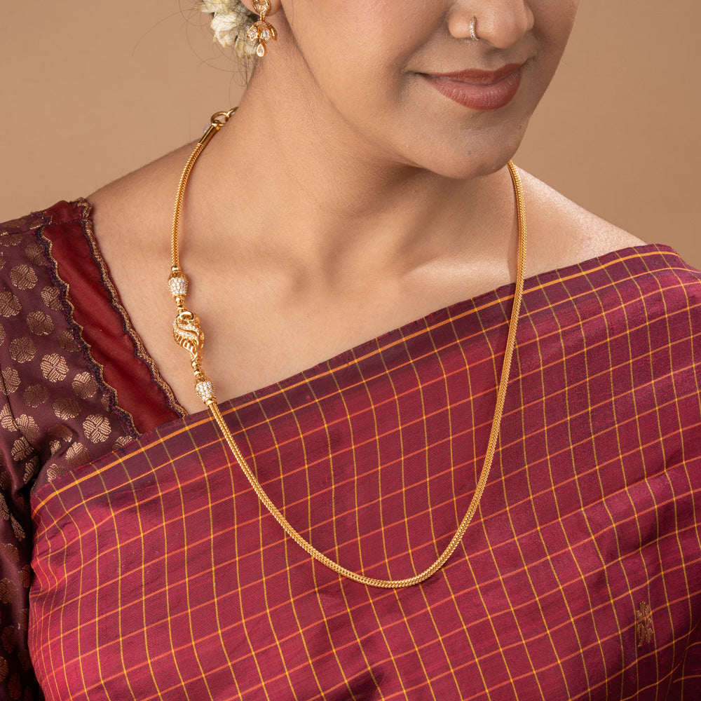 Chitri Mugappu Chain