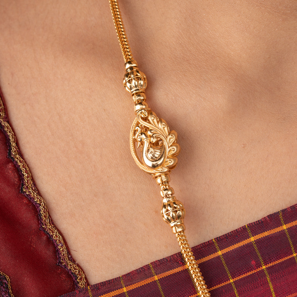 Ravya Mugappu Chain