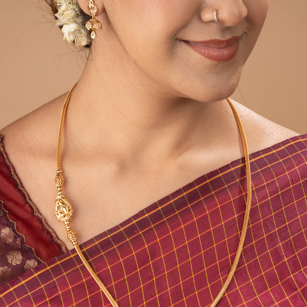 Dhivya Mugappu Chain
