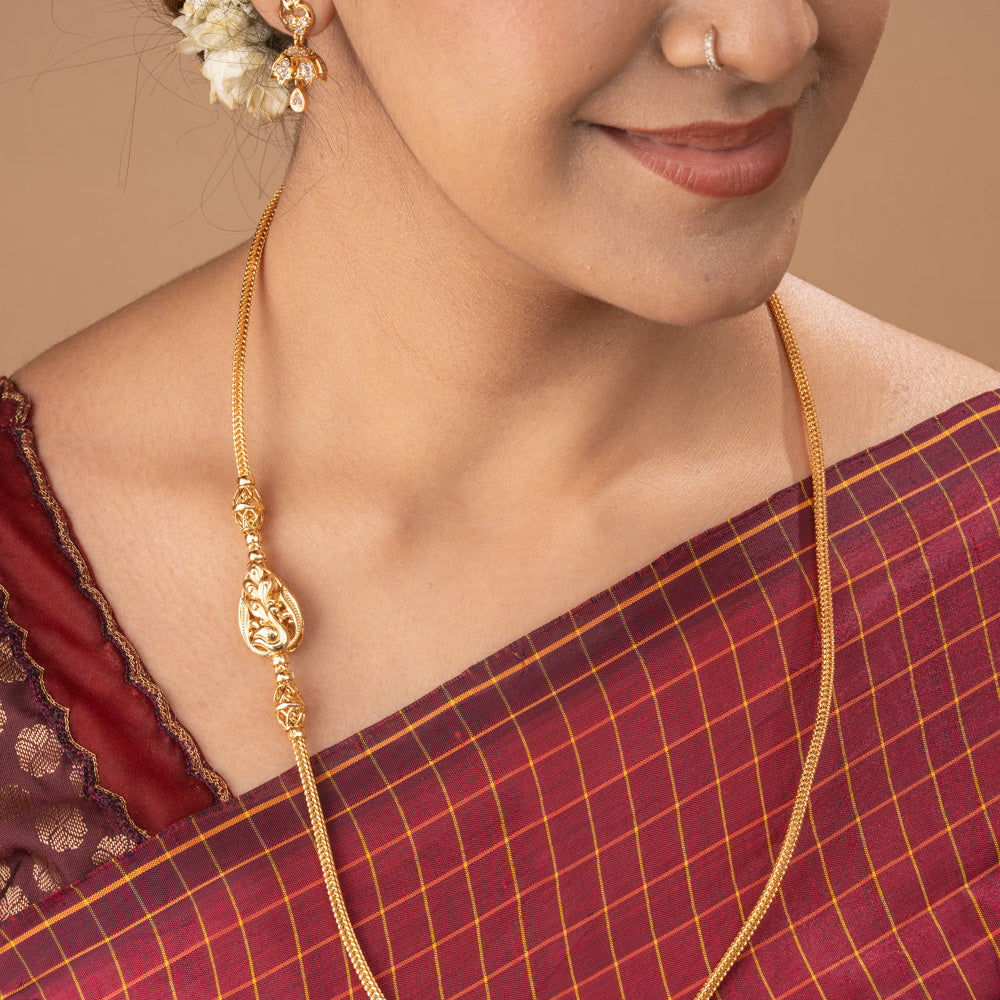 Mrduka Mugappu Chain