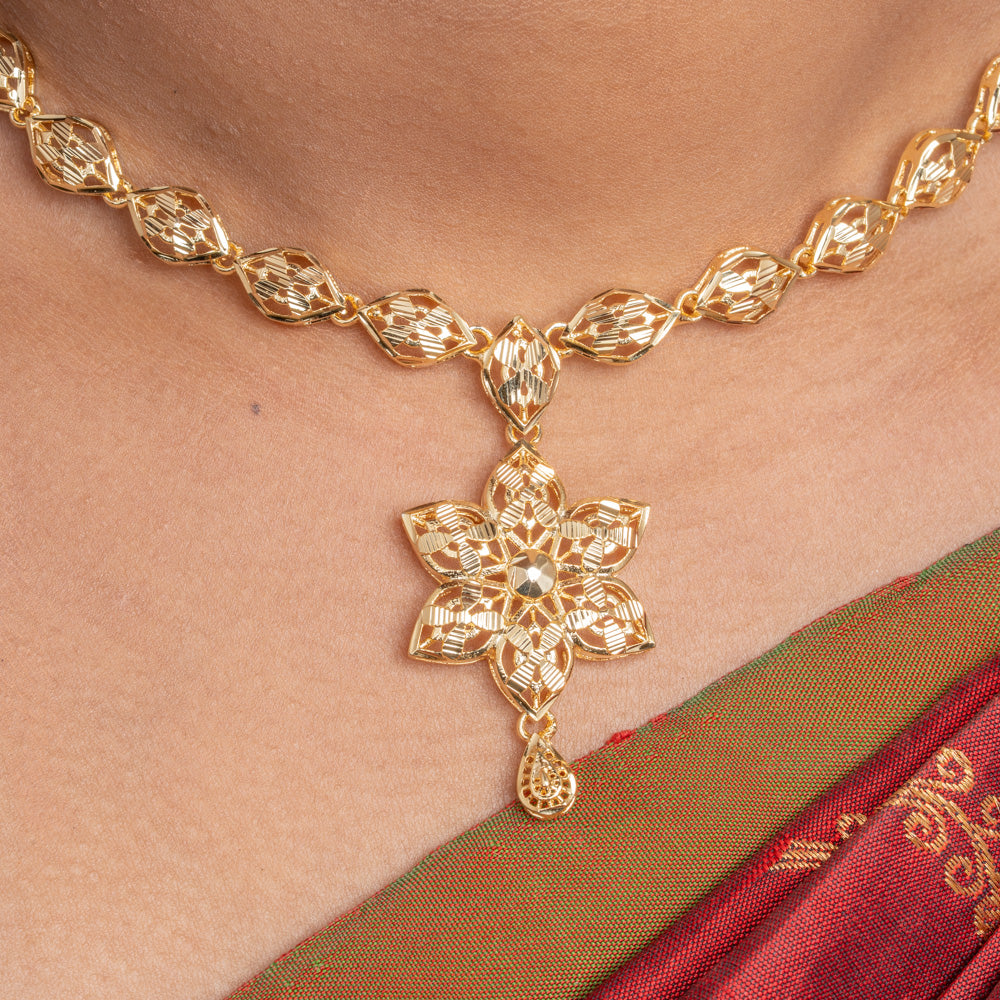 Cholika Necklace