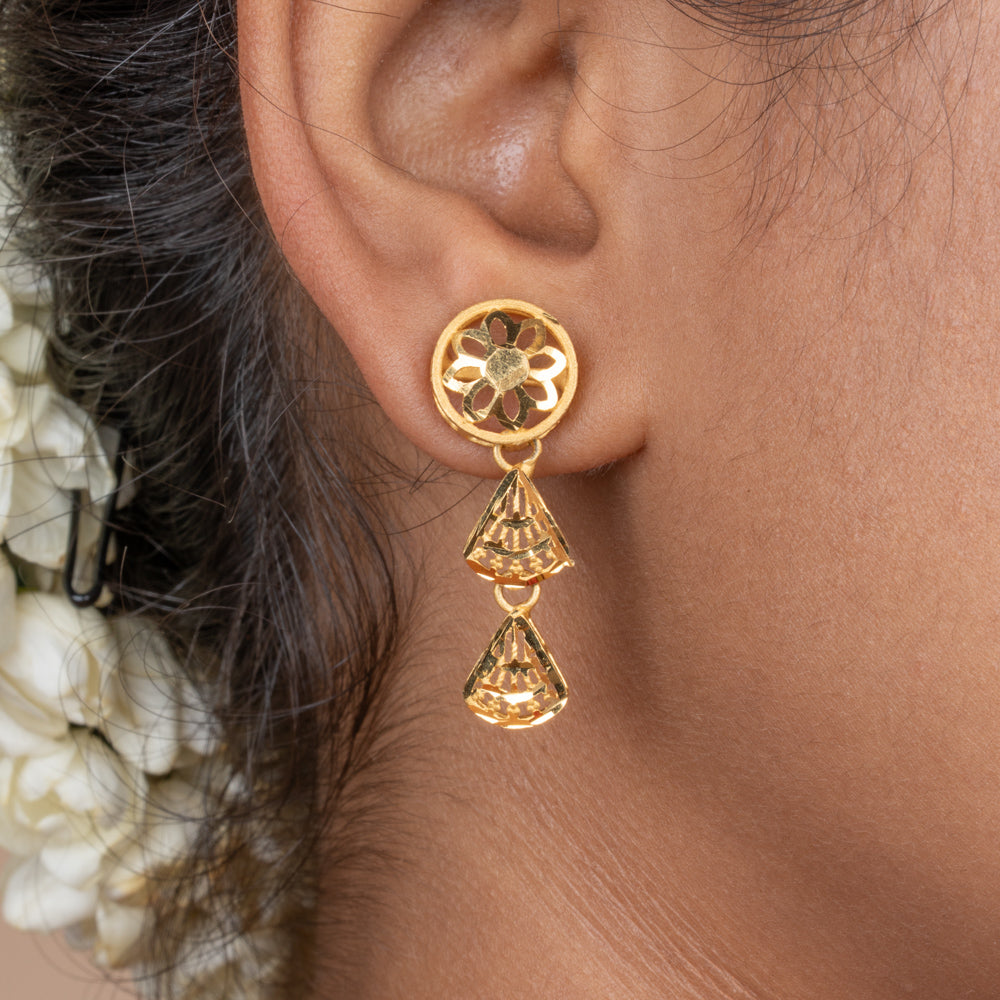 Manvi Earring
