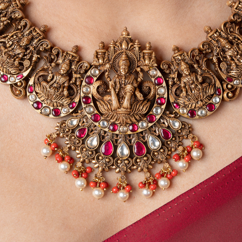 Sphurti Necklace