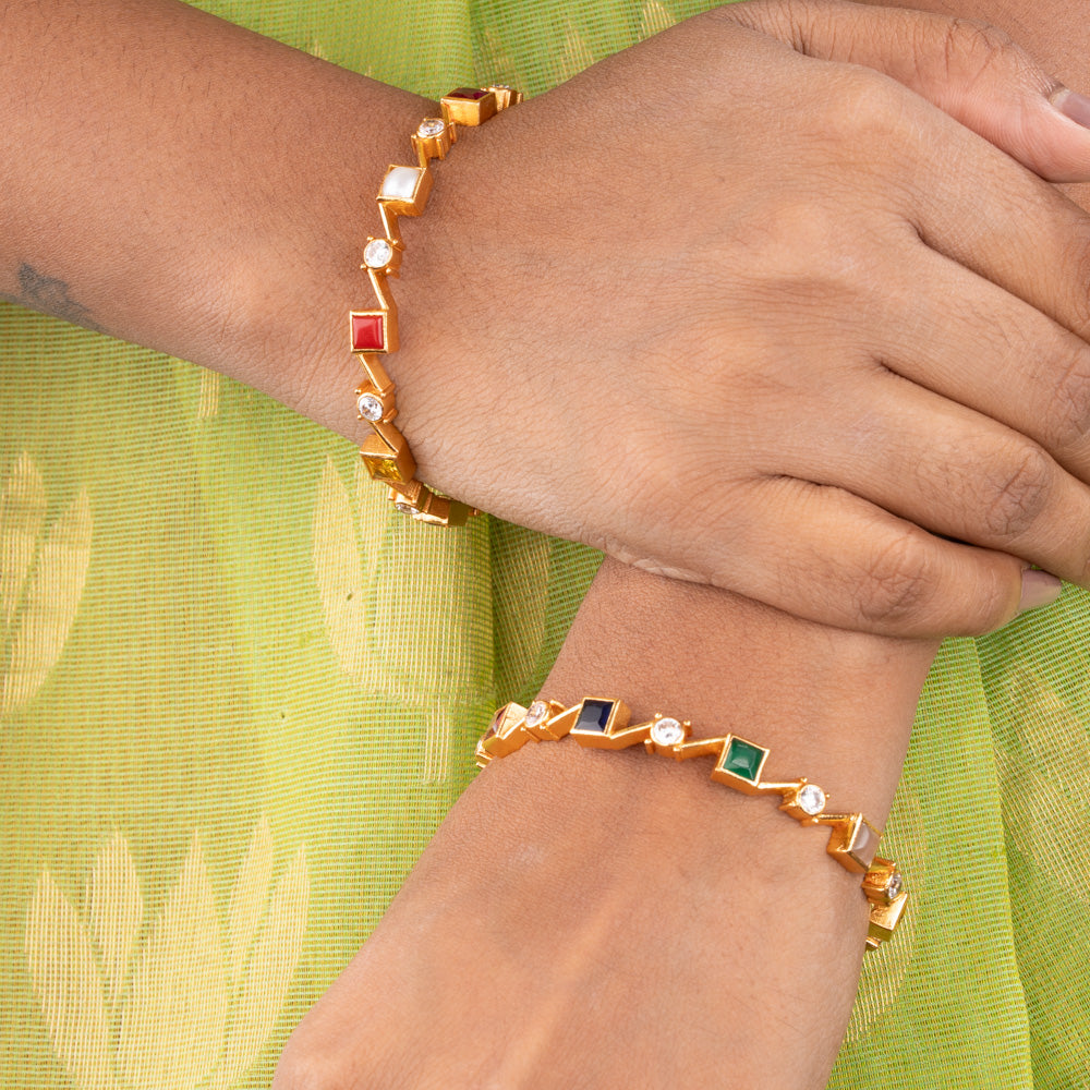 Divira Bangle