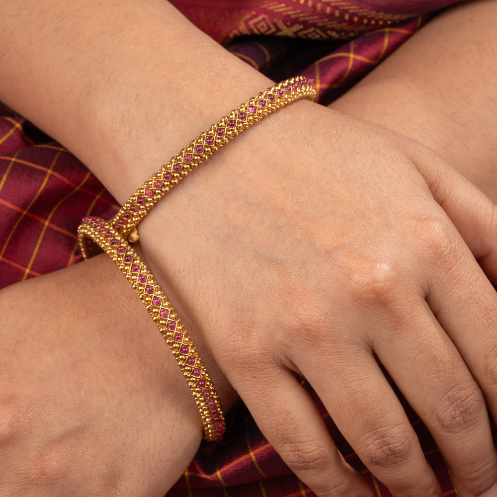 Vithika Bangles