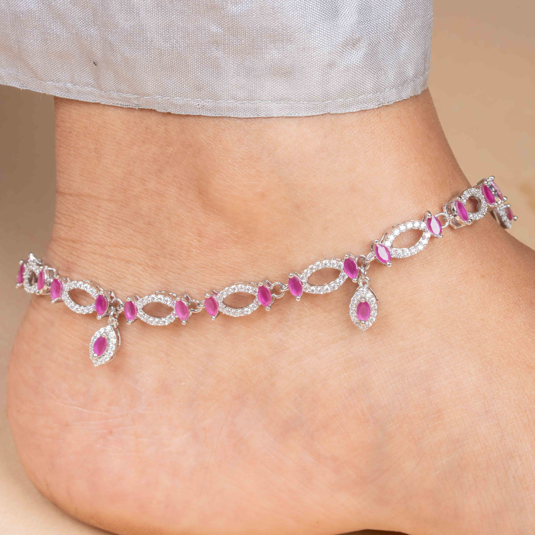 Vamika Anklet