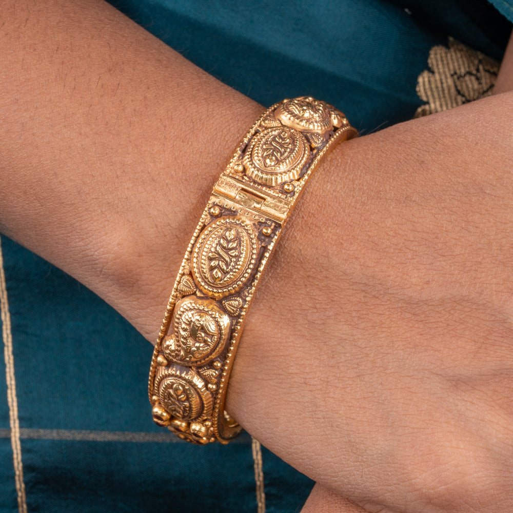 Suveni Bangles