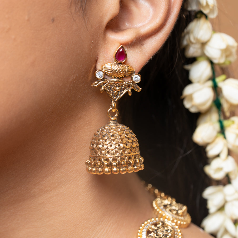 Anicha Jhumka
