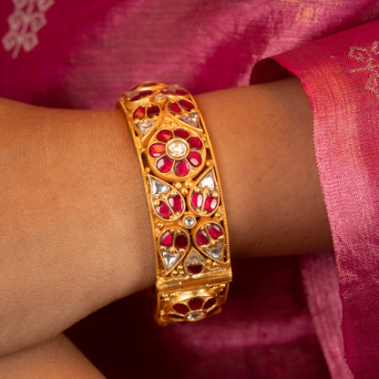 Kundan Bangles