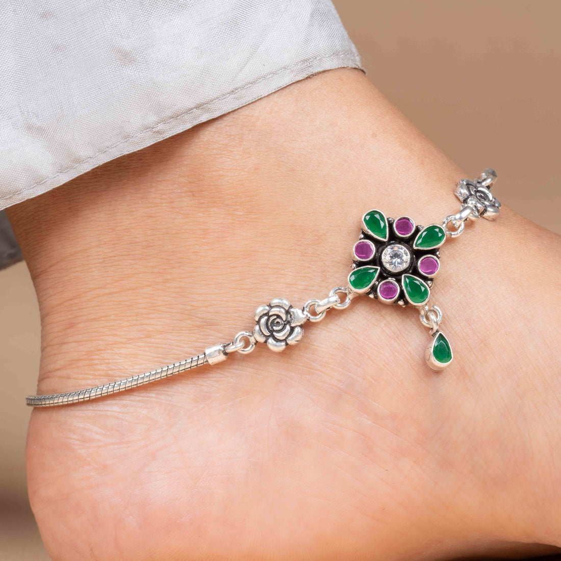 Nuhika Anklet