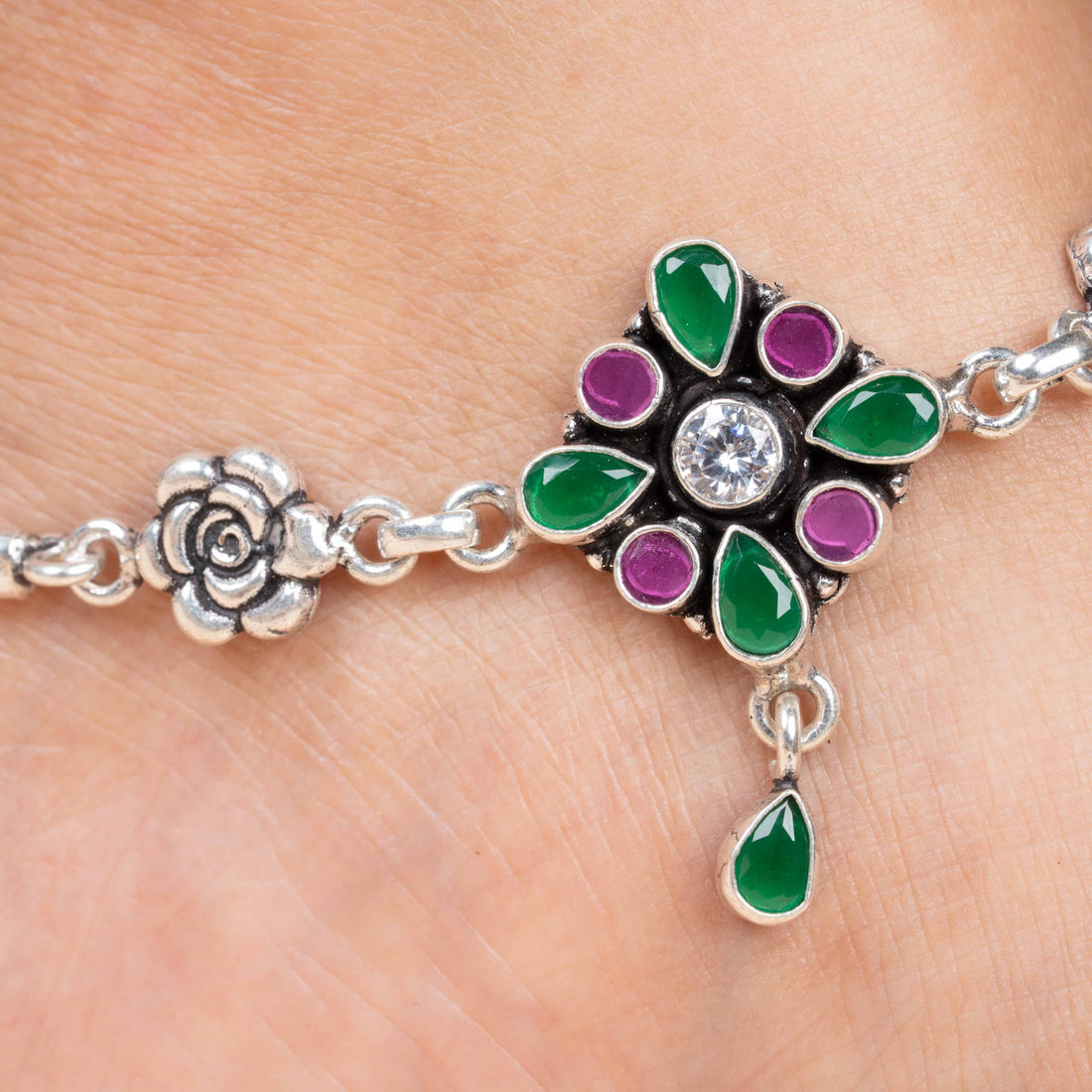 Nuhika Anklet