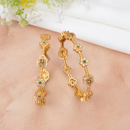 Sleek Bangle
