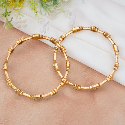 Sleek Bangle
