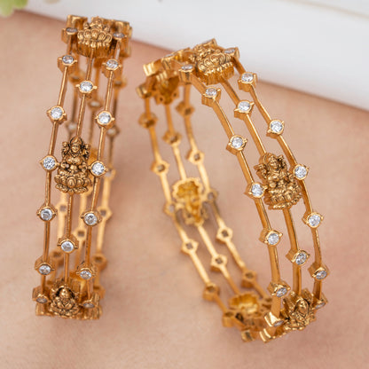 Sleek Bangle