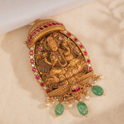 Deep Kundan Pendant
