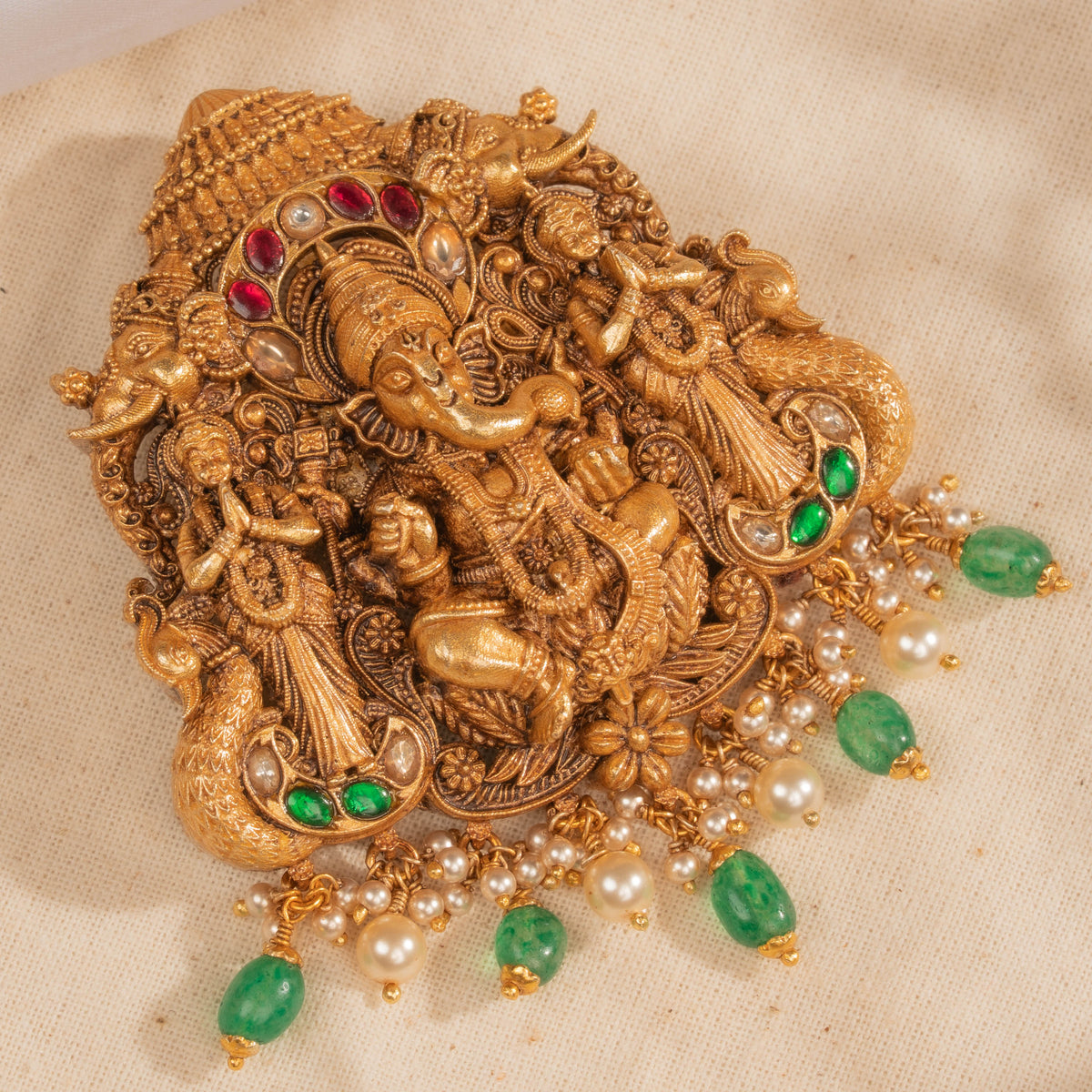 Deep Kundan Pendant