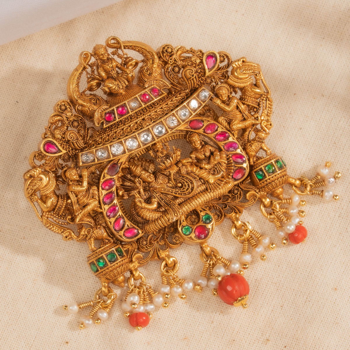 Deep Kundan Pendant