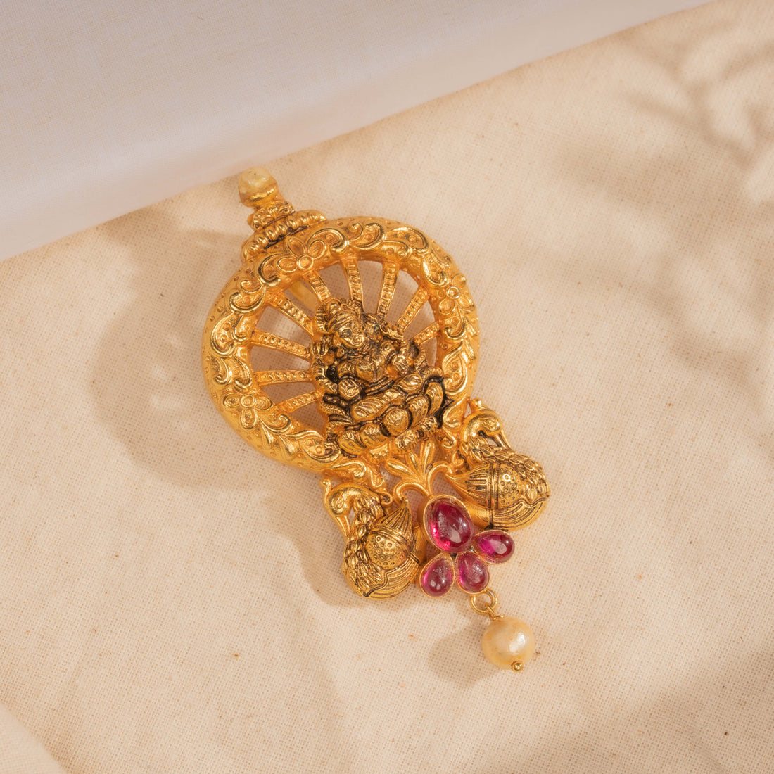 Kundan Pendant