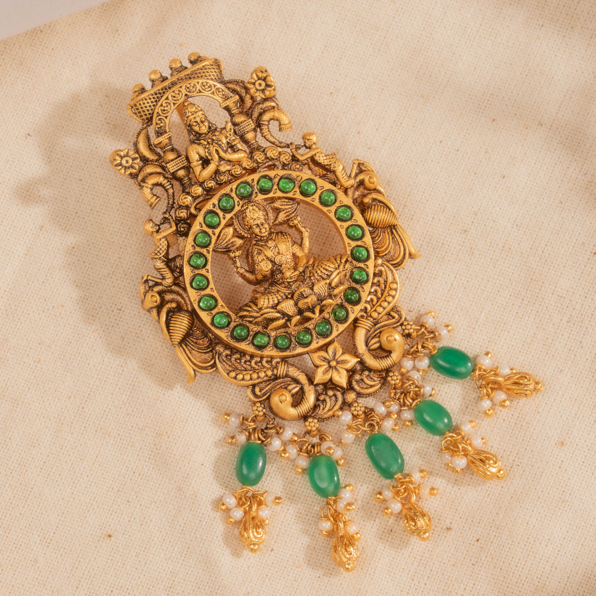 Deep Kundan Pendant