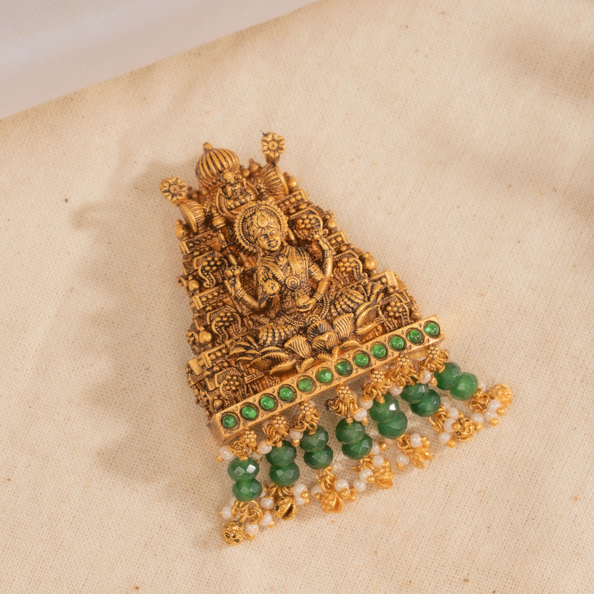 Deep Kundan Pendant