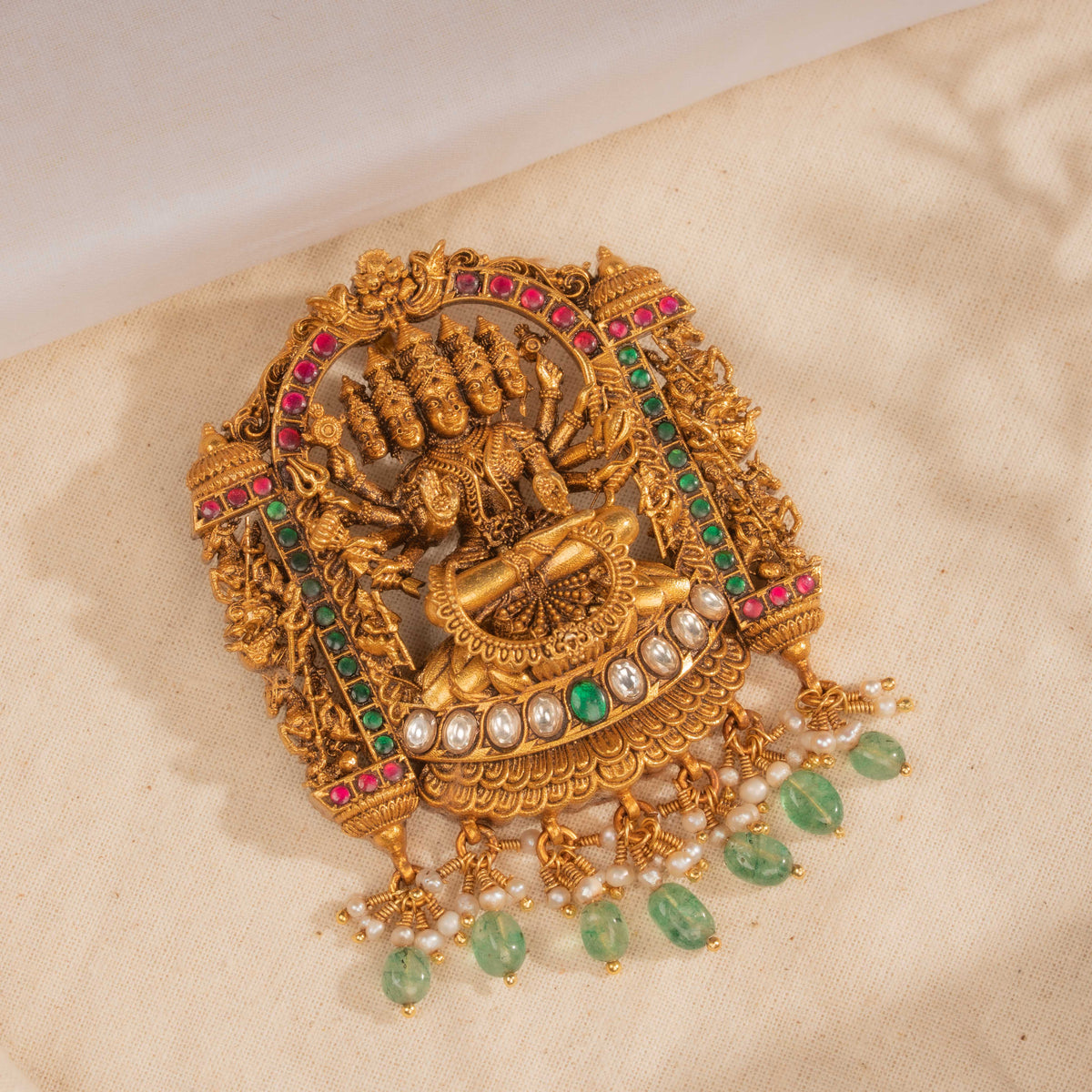 Deep Kundan Pendant