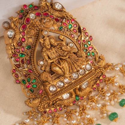 Deep Kundan Pendant