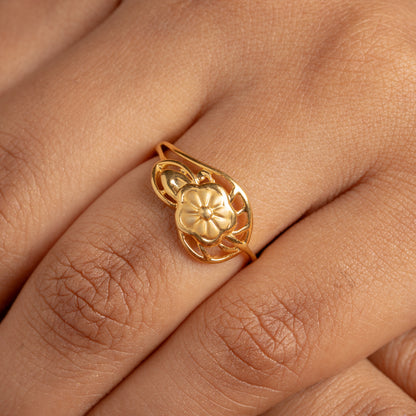 Sleek Ring