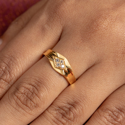 Sleek Ring