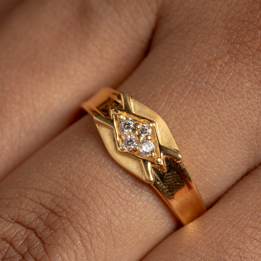Sleek Ring