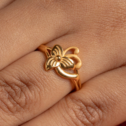 Sleek Ring