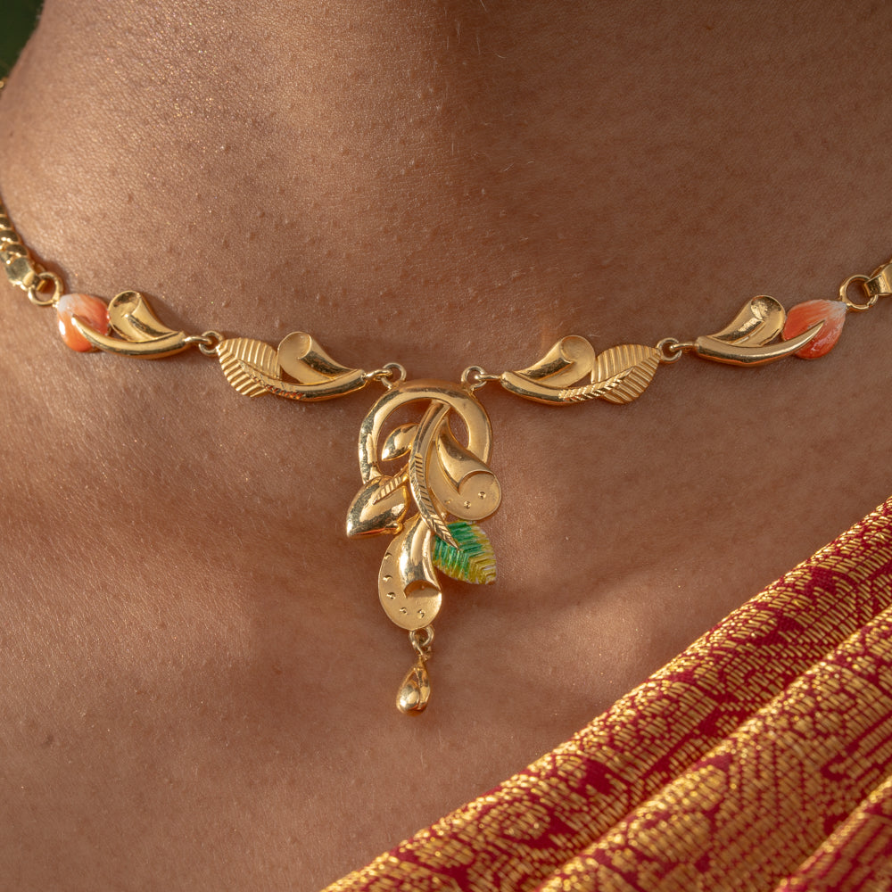 Modern Vine Necklace